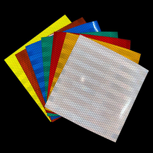 Últimas soluciones de la empresa sobre ¿Cuáles son las principales diferencias entre las láminas reflectoras de alta intensidad y las láminas reflectoras estándar?