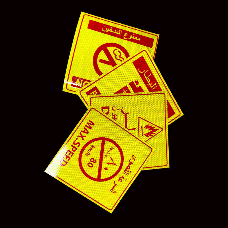 Impresión personalizada de PVC sin humo peligro extintor de incendios límite de velocidad etiqueta reflectiva árabe