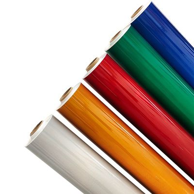 Buen precio Alta intensidad autoadhesivo de la señal de carretera de hoja reflectante de película de vinilo para la seguridad nocturna al aire libre en línea