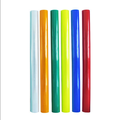 Buen precio Vínil autoadhesivo micro prismático retrorreflector para señales de tráfico permanentes en línea