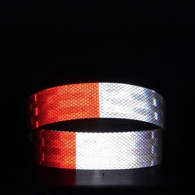 Buen precio Pegatina reflectante resistente al desvanecimiento Dot C2 Cinta reflectante rojo y blanco en remolques en línea