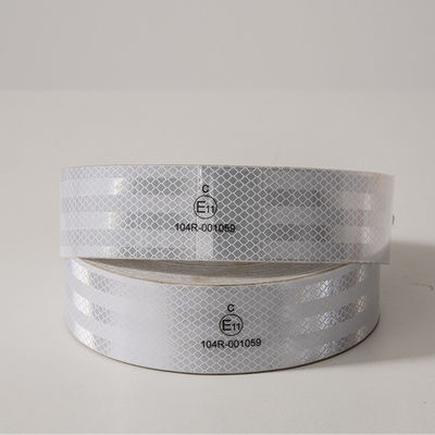 Buen precio Advertencia de seguridad del vehículo de acrílico HIP ECE 104 Hi Vis Prismática cinta reflectante blanca en línea