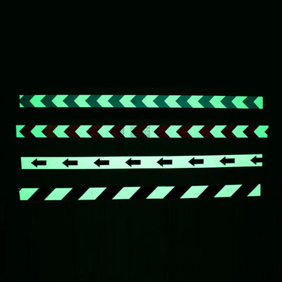 Buen precio Alta visibilidad Brillo fluorescente luminoso en la oscuridad Advertencia de seguridad 4-6h Tiempo de brillo Proveedor de rollos de vinilo en la oscuridad en línea