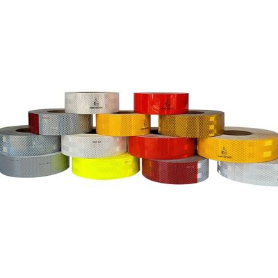 Buen precio Marcado de visibilidad de la seguridad de los camiones con cinta reflectante de alta visibilidad ECE 104R en línea