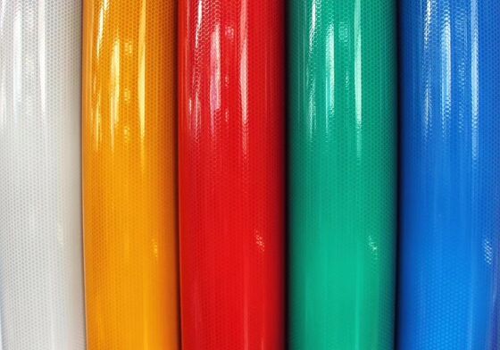 Buen precio Lámina reflectante de alta intensidad para señalización crítica con visibilidad mejorada en línea