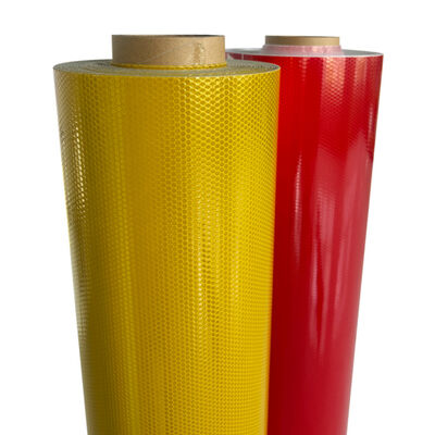 Buen precio Lámina reflectante de cuentas de vidrio tipo III de ASTM para señales de tráfico y marcas de vehículos En línea